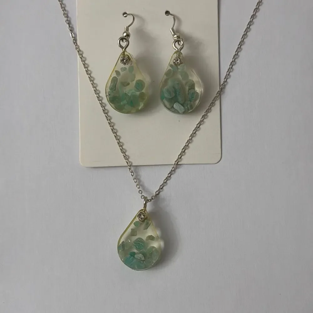 Green and Silver Resin & Stone Teardrop Earrings/Necklace Set